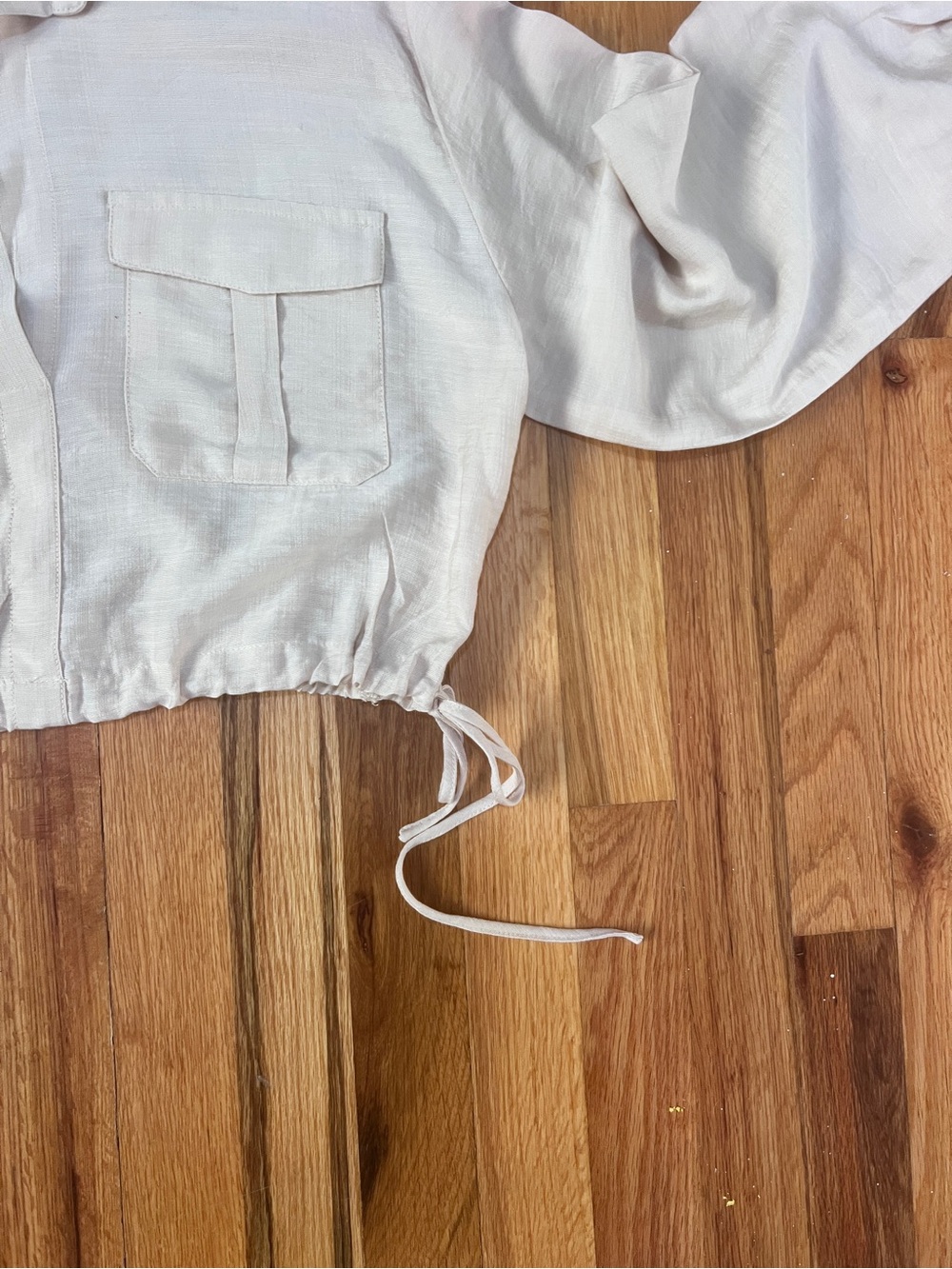 Women's Cream Cropped Utility Shirt - Picture 3 of 8